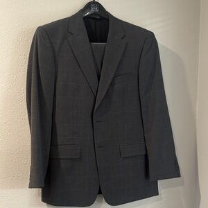 Men's Gray Suit